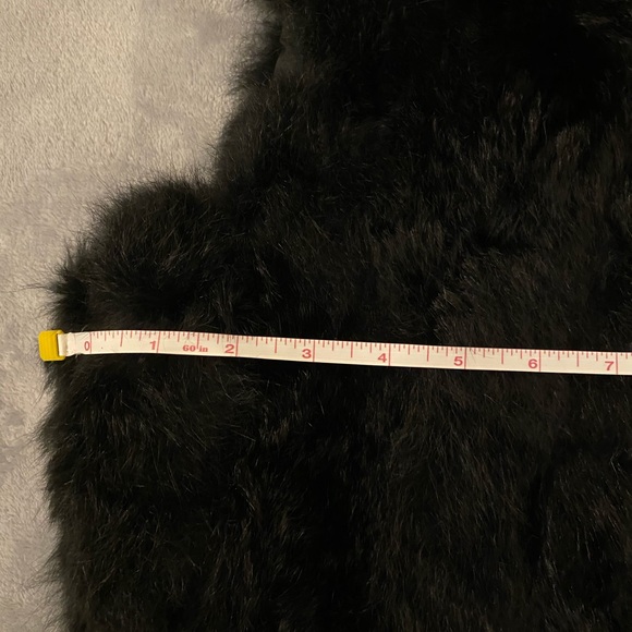 Fur Vest ⭐️Host Pick⭐️ - Picture 6 of 8